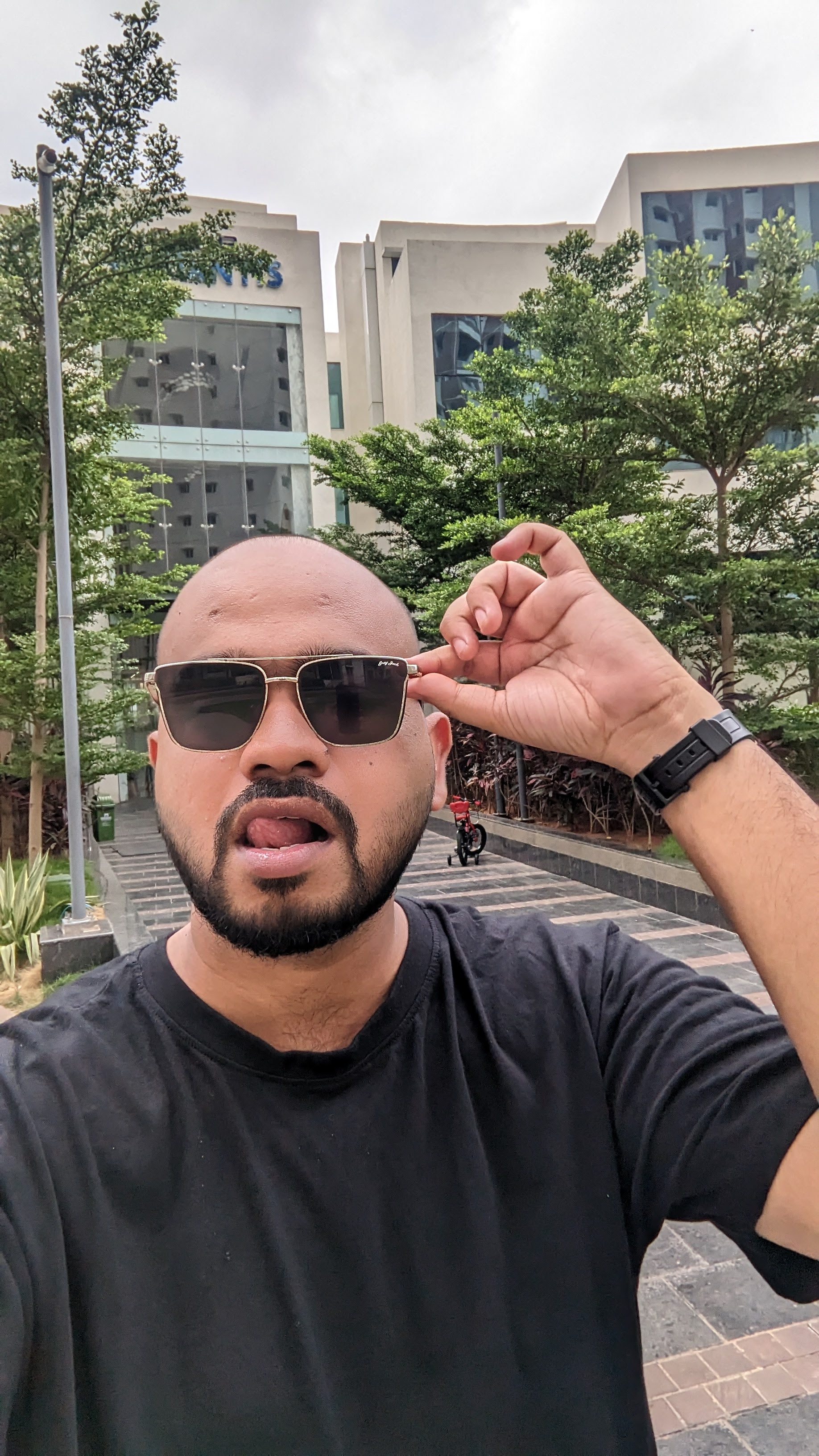 Oresh Khan