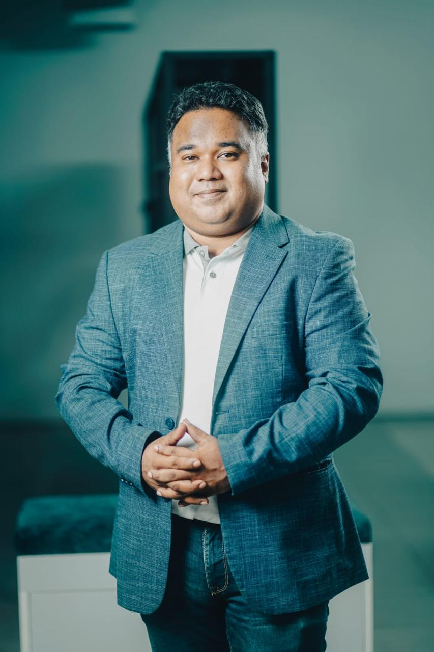 R Khan Dipto