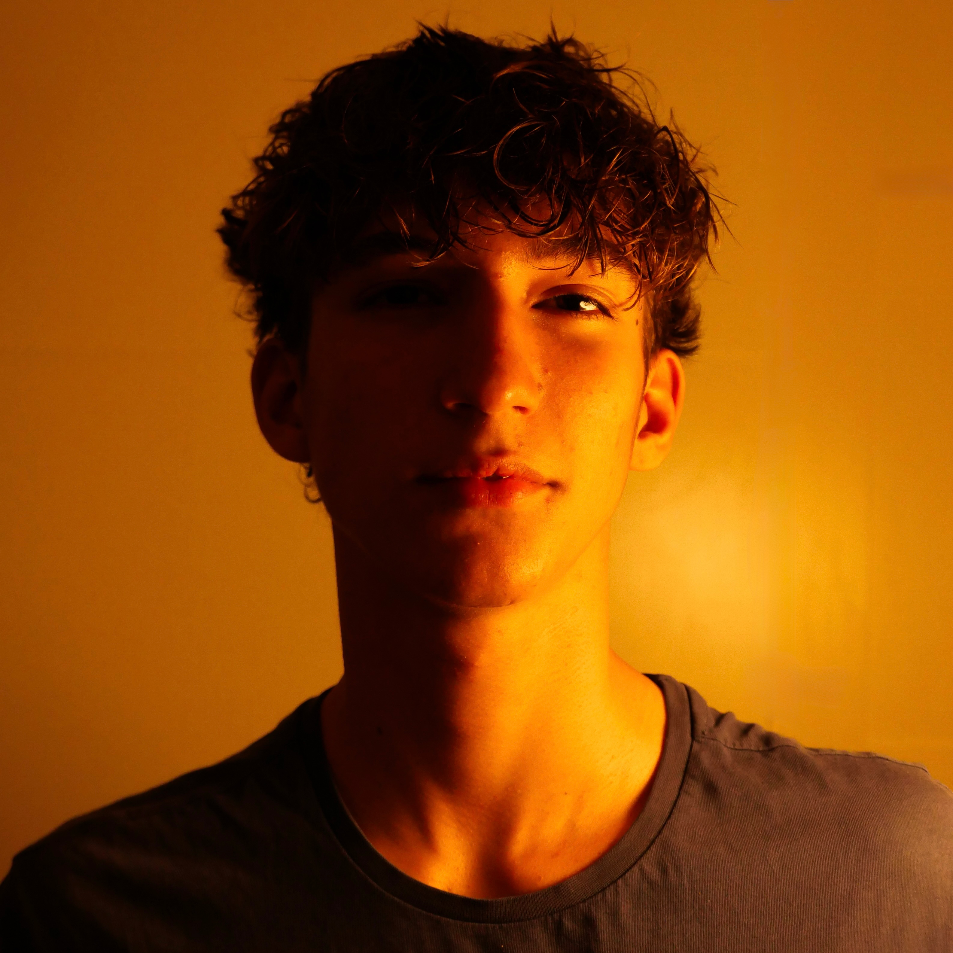 Niko Miralles