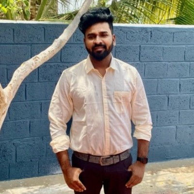 Vigneshwar R