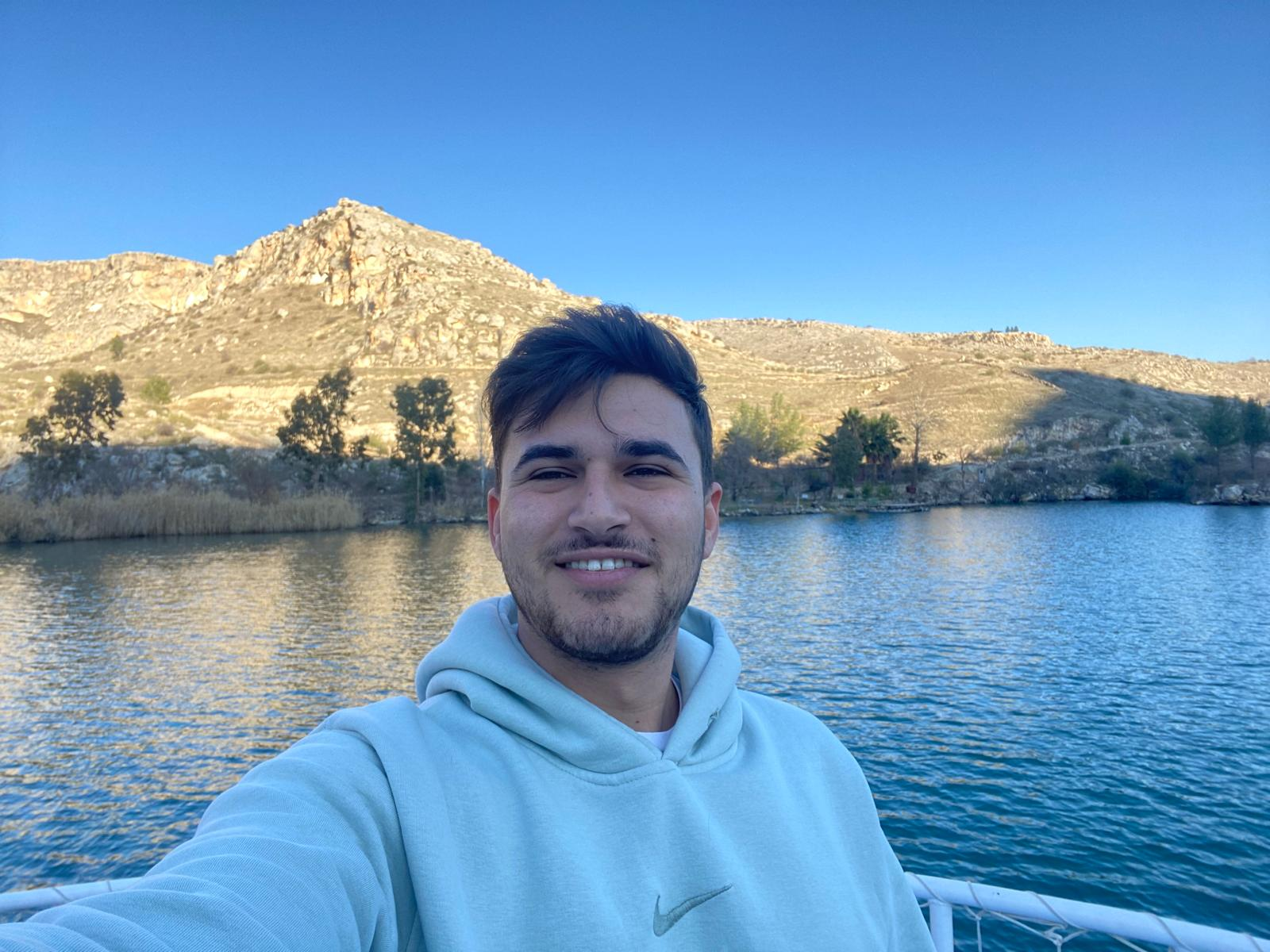  Kadir Yenitürk