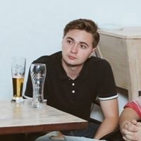 Максим Котов