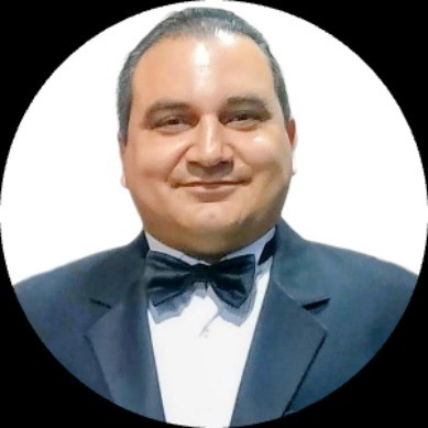 Carlos M Patino M