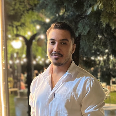 Ario Kaveh