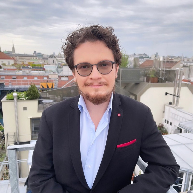 Dr.Taras Stakhorsky
