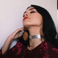 Valentina González T