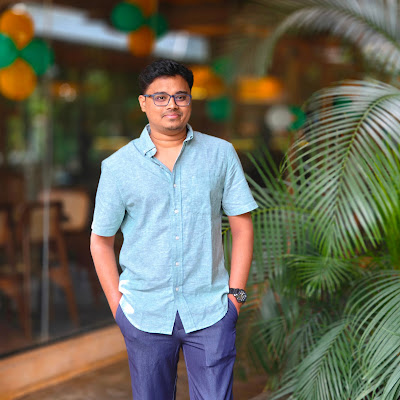 MANGESH MANDLIK