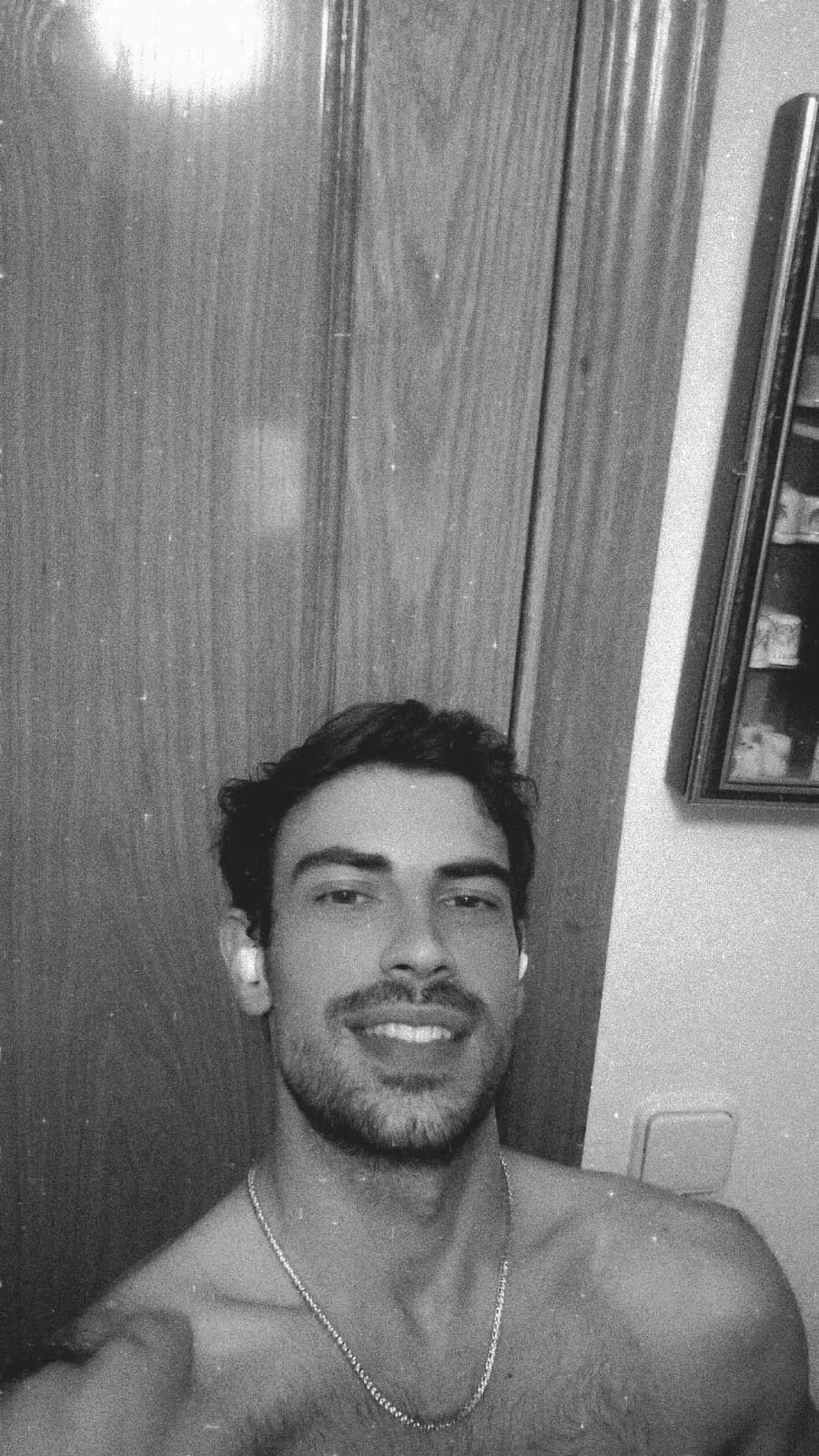 Moises castellanos