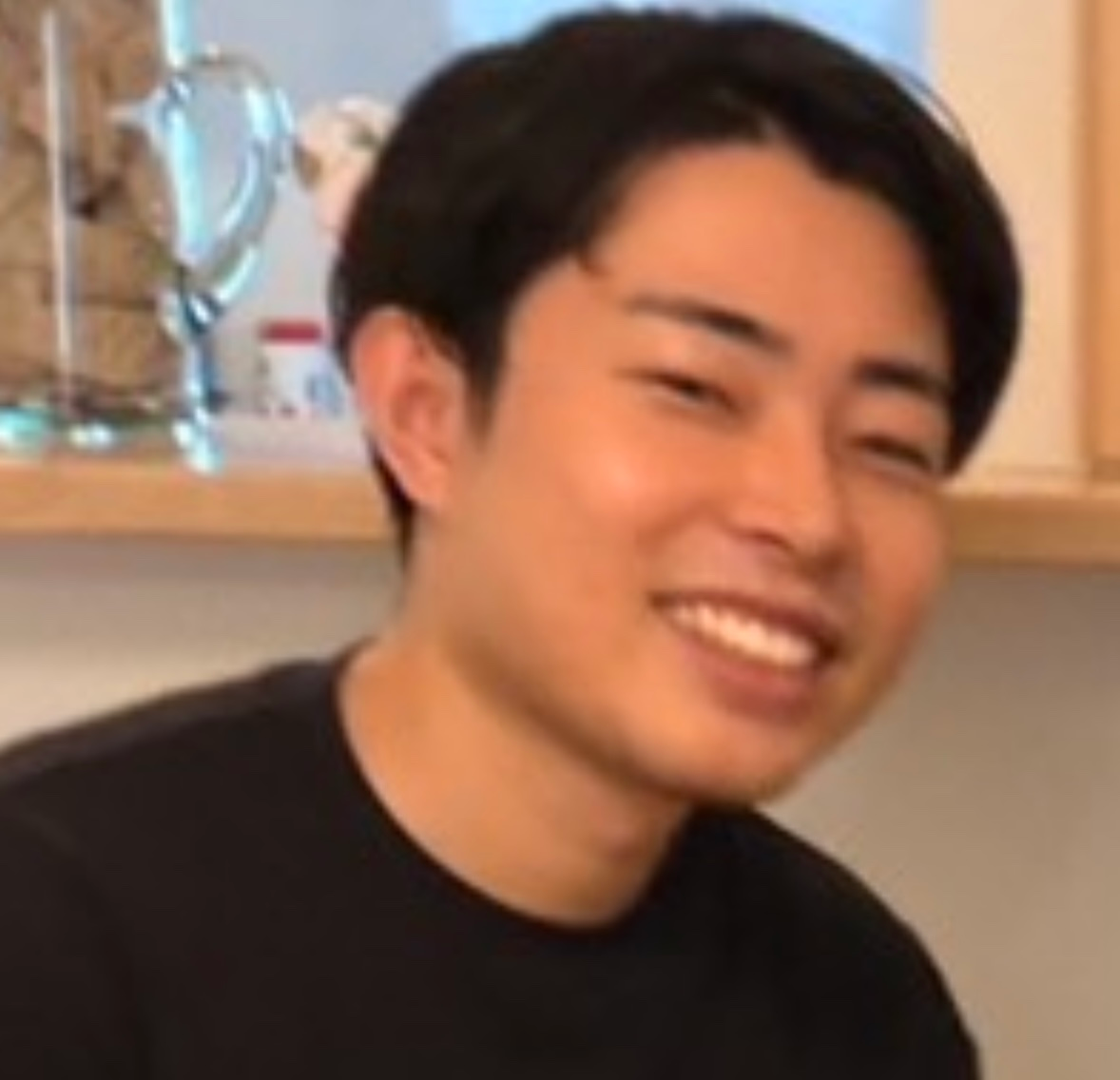 Shunsuke Katahira