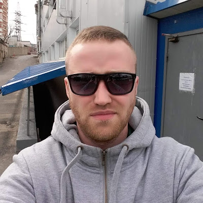 Михаил Дубов