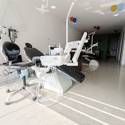 Smilebook Dental
