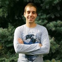 Денис Костюченко