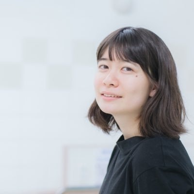 アサヌマヒナコ