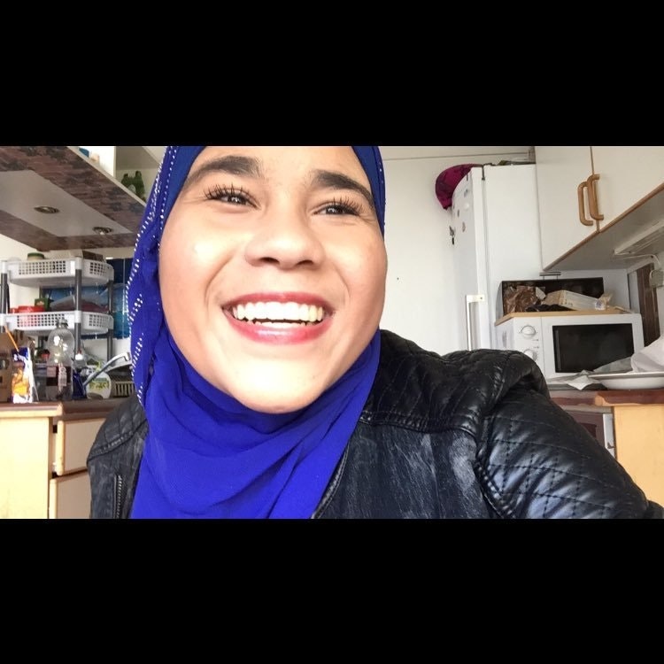 zee♡PINNED TWEET UNF