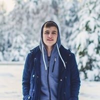 Денис Кунгуров