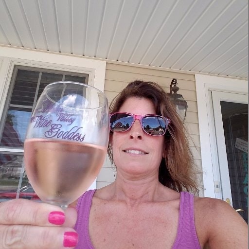 Debbie Gioquindo,CSW