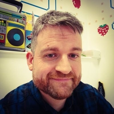 Lee P Kelly 🖖🤓📱🌈