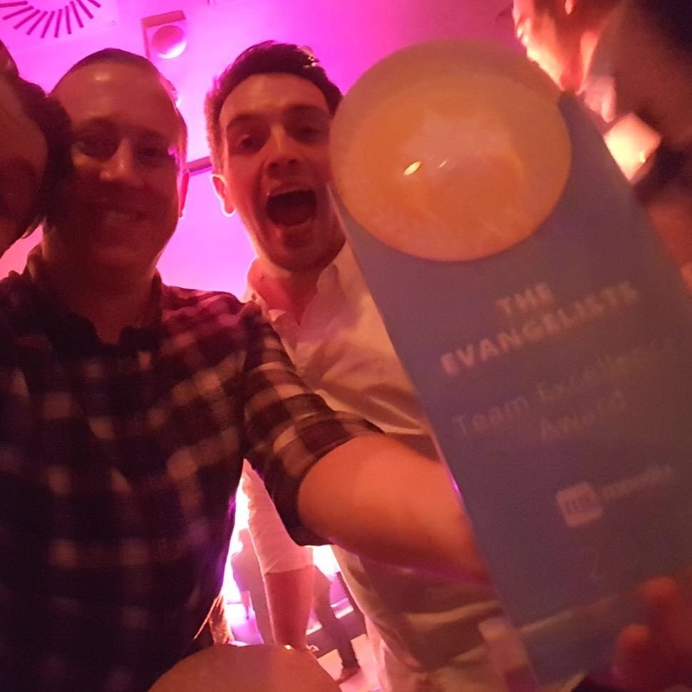 Christopher J Hodges