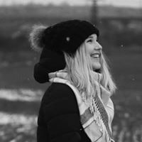 Віка Фролова