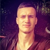 Владислав Олійник