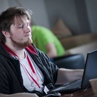 Стас Новиков