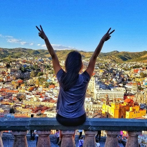 Jen Knoedl *Ka-no-dl