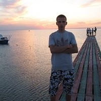 Дмитрий Чугуенко