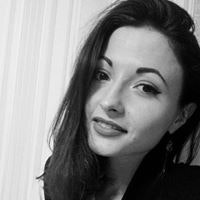 ProductHunt profile picture for @uliana