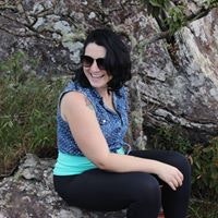 Flávia Vieira Pires