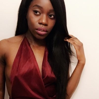 Buki kekeré     👩🏿‍💻👩🏿‍🎨