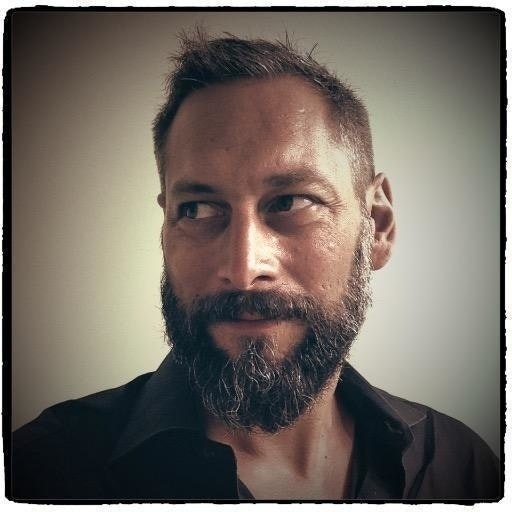 sɐןoɥɔıu ןǝɐɥɔıɯ