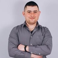 Andriy Poznakhovskyy