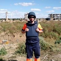 Максим Костін