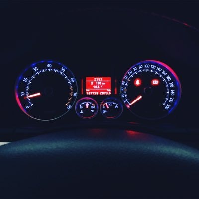 Original?auto=format&fit=crop&crop=faces&w=40&h=40