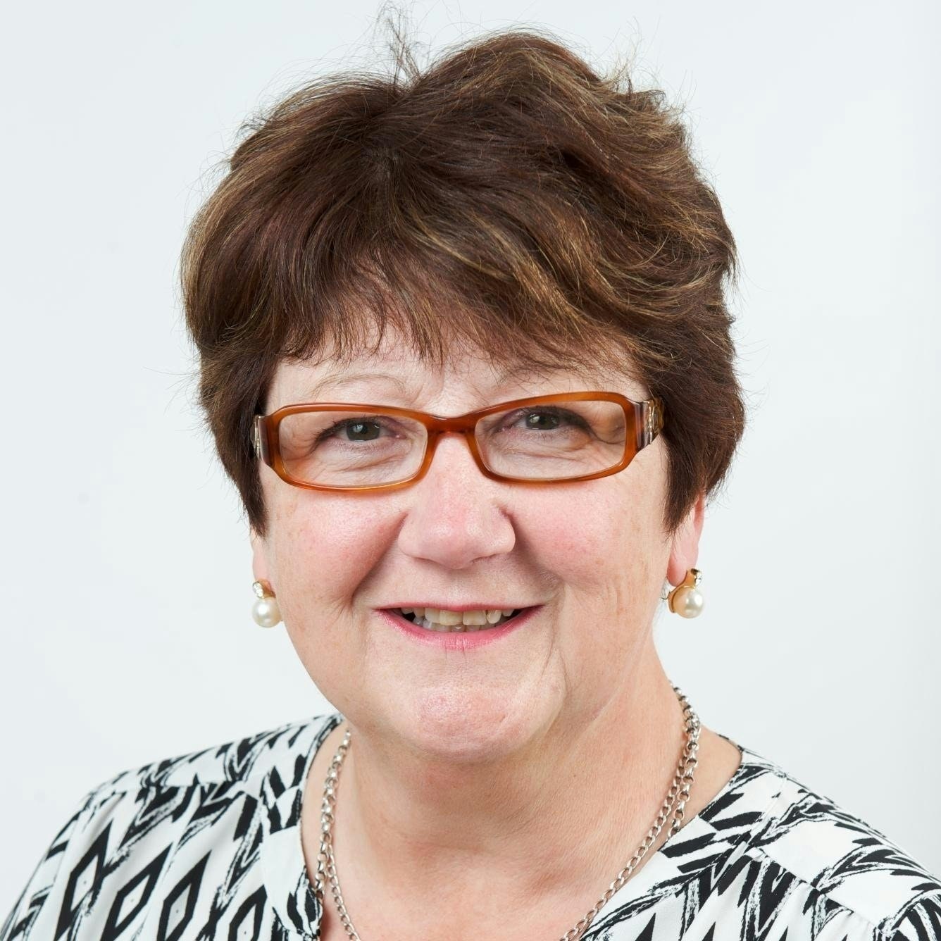 Cllr Denise Hyland