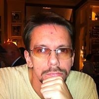 Олег Суханов