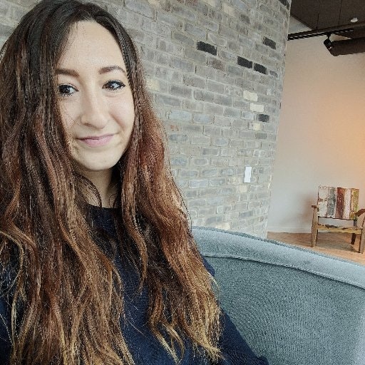 Deanna Spagnuolo 🥥