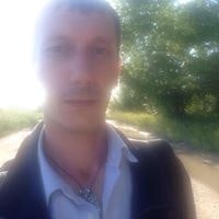 Максим Петров