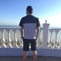 Дмитрий Пивоваров