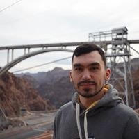 Александр Старовит