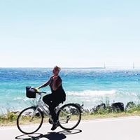 Clair Elise Belmonte