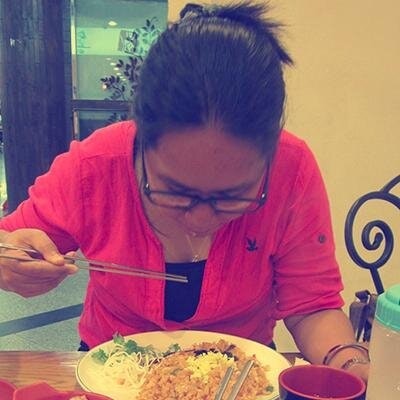 Anne Barrios in 🌏