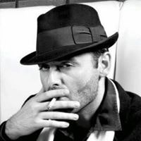 Роберт Никлюдов