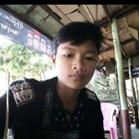 ေအာင္ ႏိုင္ ေဌး