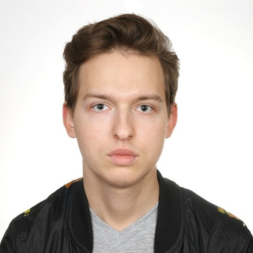 Влад Сазонов