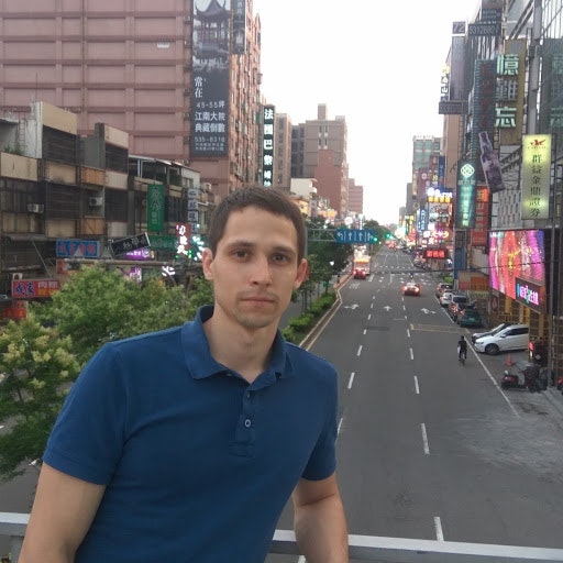 Михаил Селезнёв