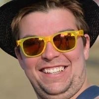 Максим Иванов