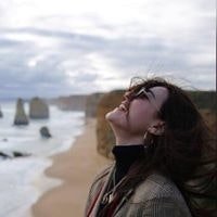 ແອບຮັກ ອອນລາຍ