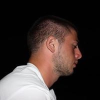 გიორგი უგრეხელიძე