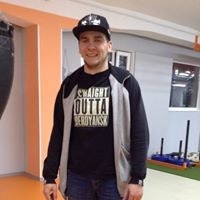 Владислав Макаров